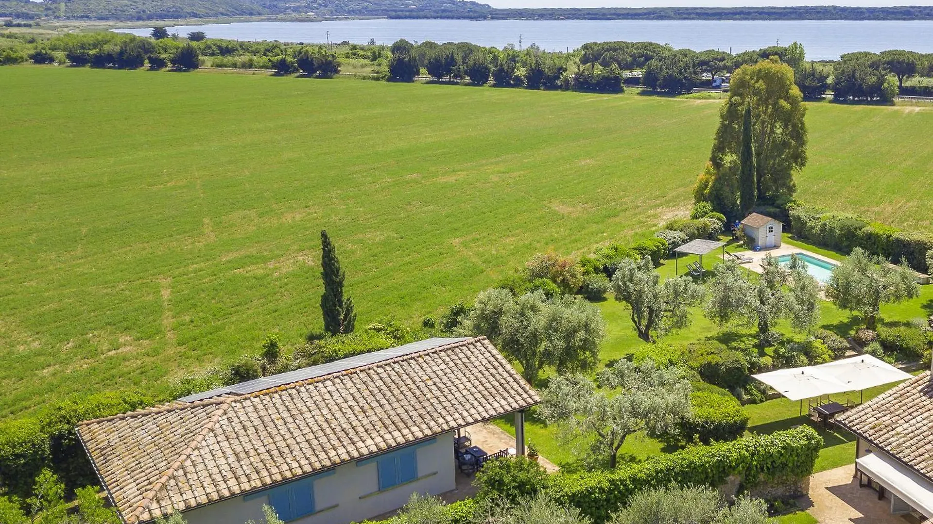 Chalet Vignarola - Happy Rentals Orbetello 0*,  Italy